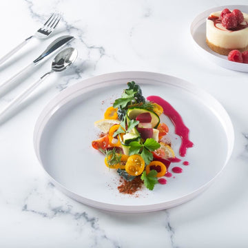 Round White Walled Plastic Plates